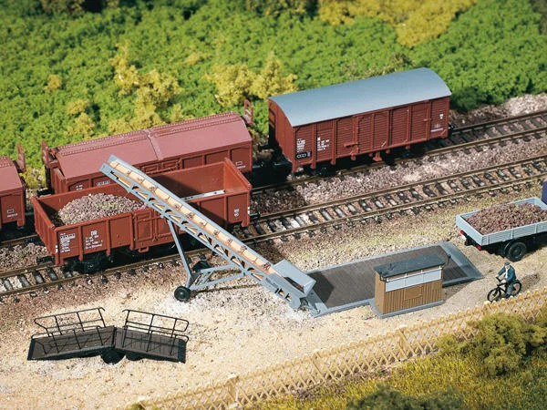HO/OO LOADING RAMP EQUIPMENT (image for) HO/OO LOADING RAMP EQUIPMENT
