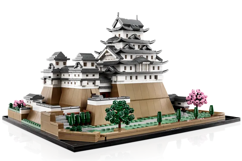 21060 Himeji Castle (image for) 21060 Himeji Castle