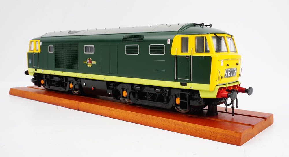3587 Class 35 Hymek BR Green FYE (image for) 3587 Class 35 Hymek BR Green FYE