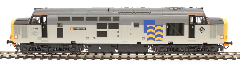 3753 Class 37/4 Railfreight Petroleum 37418 Pectinidae (image for) 3753 Class 37/4 Railfreight Petroleum 37418 Pectinidae