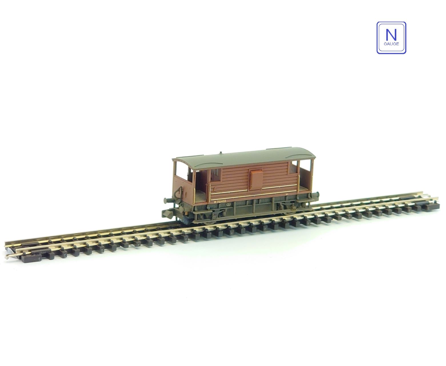 377-302 Ex LMS 20T Brake Van (w) (image for) 377-302 Ex LMS 20T Brake Van (w)