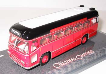 OM45504 BMMO CM5T motorway coach "Midland Red" (image for) OM45504 BMMO CM5T motorway coach "Midland Red"
