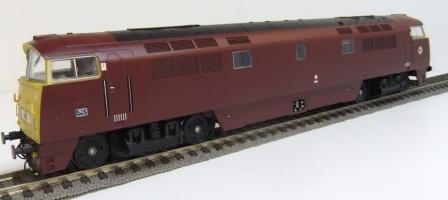 4D-003-017 Class 52 BR Maroon with full yellow ends (image for) 4D-003-017 Class 52 BR Maroon with full yellow ends