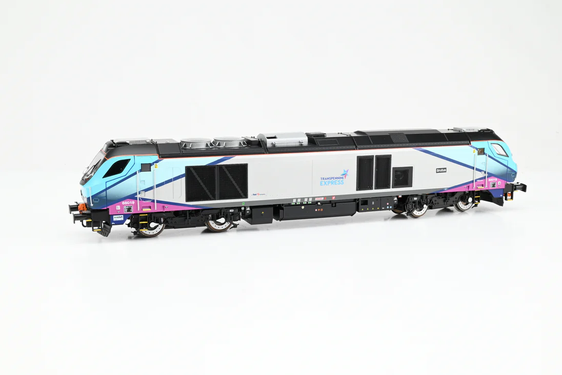 4D-022-014 Class 68 Brutus 68019 Transpennine Express (image for) 4D-022-014 Class 68 Brutus 68019 Transpennine Express