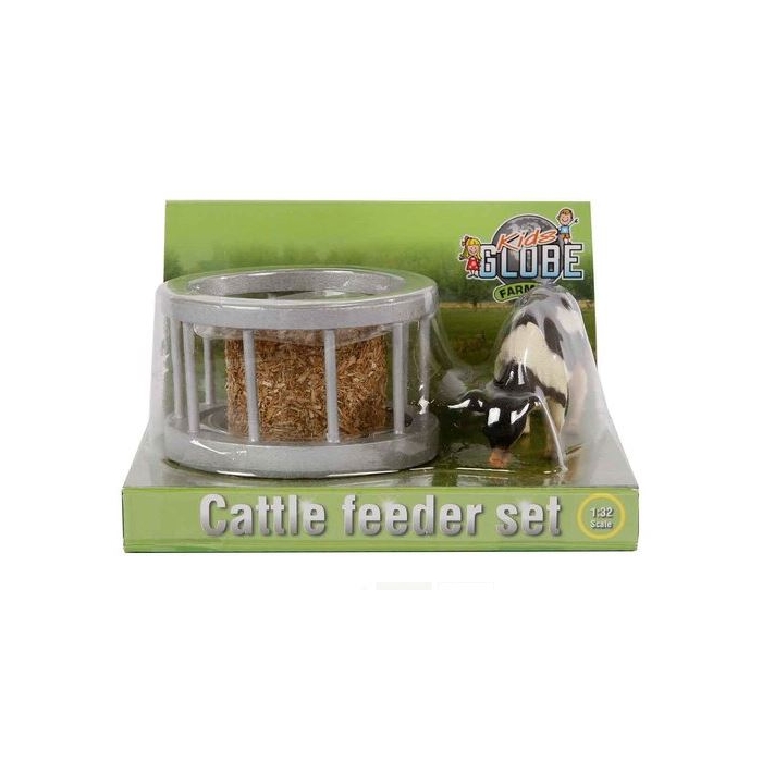 571961 Cow with food bale (image for) 571961 Cow with food bale