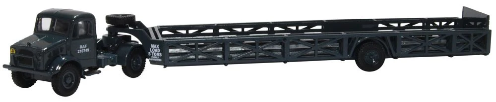 76BD024 Bedford OX Queen Mary Trailer RAF Blue (image for) 76BD024 Bedford OX Queen Mary Trailer RAF Blue