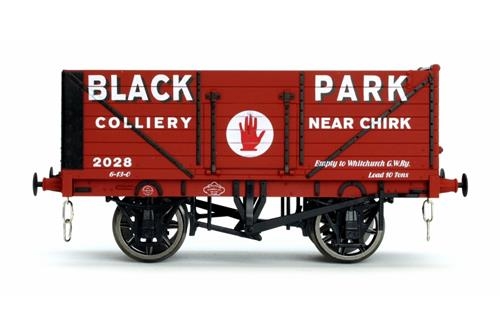 7F-071-037 7 plank wagon Black Park Chirk (image for) 7F-071-037 7 plank wagon Black Park Chirk