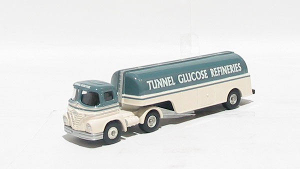 DG150010 Foden S21 tanker "Tunnel Glucose Refineries" (image for) DG150010 Foden S21 tanker "Tunnel Glucose Refineries"