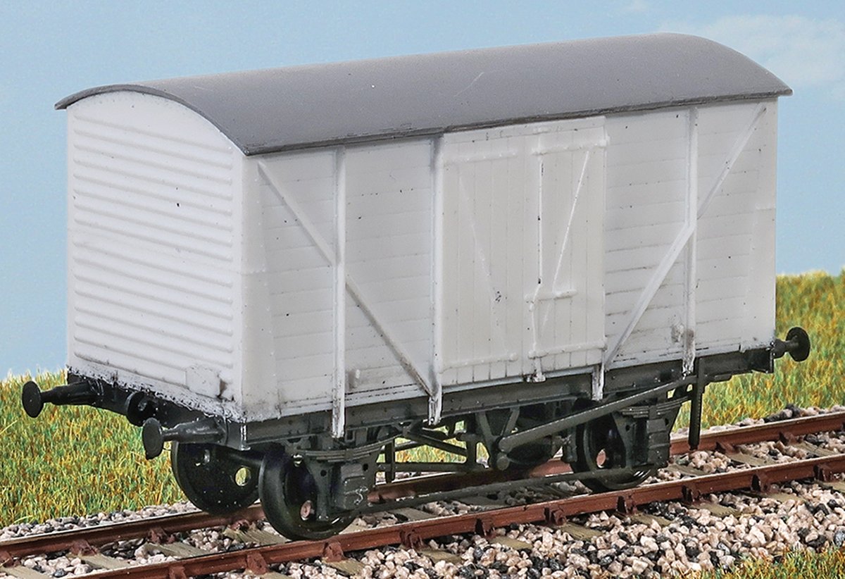 PC09A BR 10T INSULATED MEAT VAN KIT (image for) PC09A BR 10T INSULATED MEAT VAN KIT