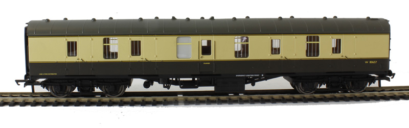 R4642 BR Mk1 Parcels Coach (image for) R4642 BR Mk1 Parcels Coach