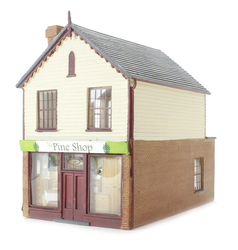 R9769 Pine Shop (image for) R9769 Pine Shop