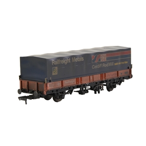 E87044 SEA Wagon BR Railfreight Red with Hood weathered (image for) E87044 SEA Wagon BR Railfreight Red with Hood weathered