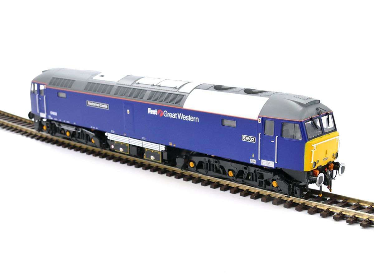 GM4240601 CLASS 57 602 'RESTORMEL CASTLE' FGW blue (image for) GM4240601 CLASS 57 602 'RESTORMEL CASTLE' FGW blue
