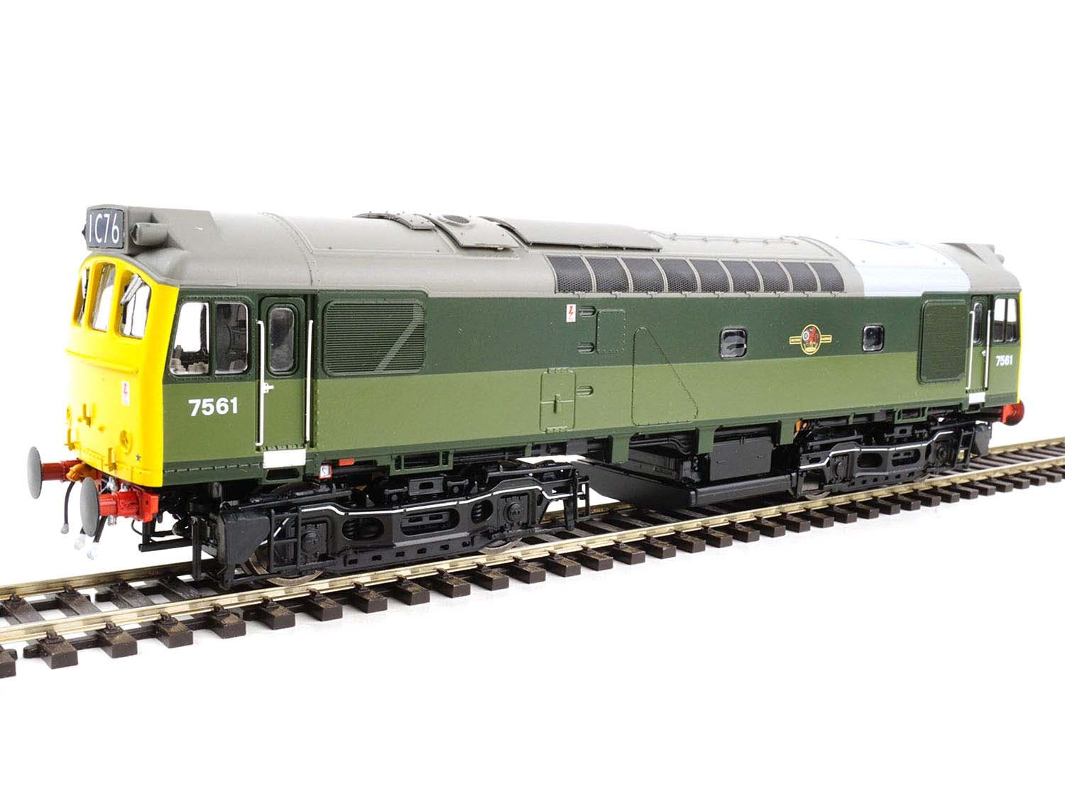 2548 CLASS 25/3 7561 BR TWO TONE GREEN FULL YELLOW ENDS (image for) 2548 CLASS 25/3 7561 BR TWO TONE GREEN FULL YELLOW ENDS