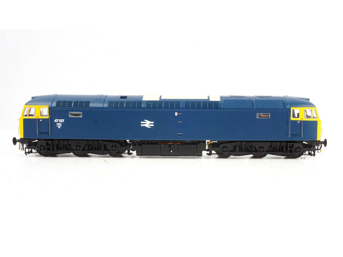 47123 CLASS 47 137 BR BLUE GLAZED HEADCODE PANELS (DCC-SOUND) (image for) 47123 CLASS 47 137 BR BLUE GLAZED HEADCODE PANELS (DCC-SOUND)