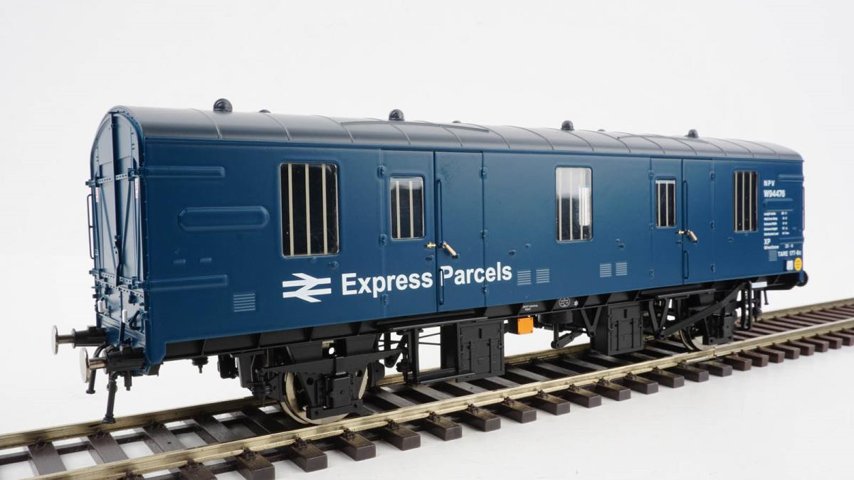 9407 MK1 CCT W94476 BR BLUE EXPRESS PARCELS WEATHERED (image for) 9407 MK1 CCT W94476 BR BLUE EXPRESS PARCELS WEATHERED