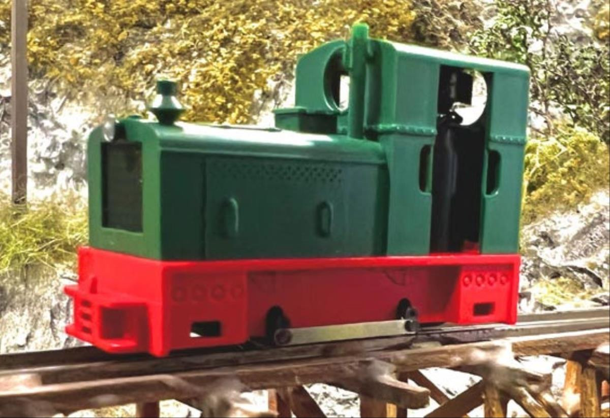 2090 DEUTZ 122F DIESEL LOCOMOTIVE GREEN (image for) 2090 DEUTZ 122F DIESEL LOCOMOTIVE GREEN