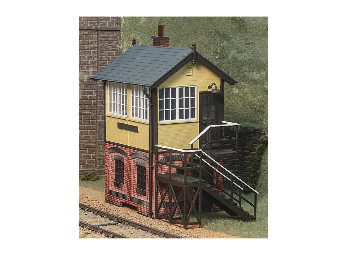 LK-715 SIGNAL BOX WITH BRICK BASE KIT (image for) LK-715 SIGNAL BOX WITH BRICK BASE KIT