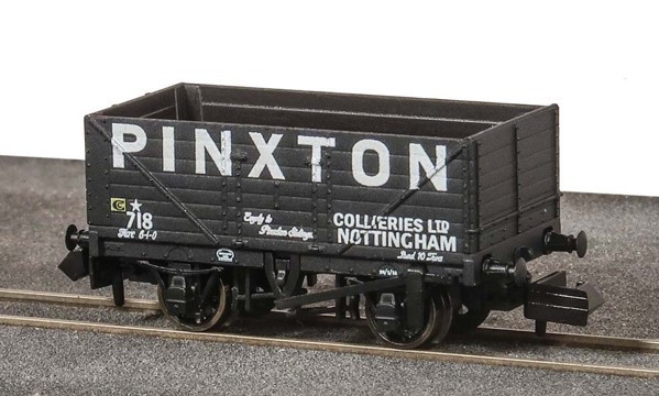 NR-7019P 7 PLANK WAGON 9FT WHEELBASE PINXTON (image for) NR-7019P 7 PLANK WAGON 9FT WHEELBASE PINXTON