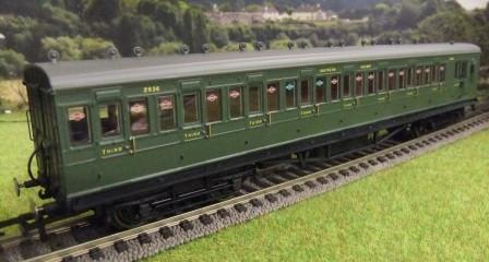 R4717A SR ex LSWR Brake 3rd (image for) R4717A SR ex LSWR Brake 3rd