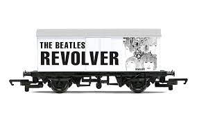 R60152 The Beatles 'Revolver' Wagon Freight Wagons (image for) R60152 The Beatles 'Revolver' Wagon Freight Wagons