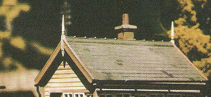 140 SIGNAL BOX CHIMNEYS PACK (2) (image for) 140 SIGNAL BOX CHIMNEYS PACK (2)