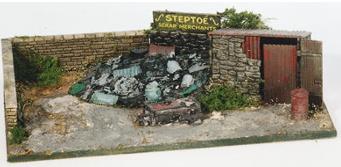 SS40 Scrapyard, Small Stone Building & Scrap Pile (image for) SS40 Scrapyard, Small Stone Building & Scrap Pile